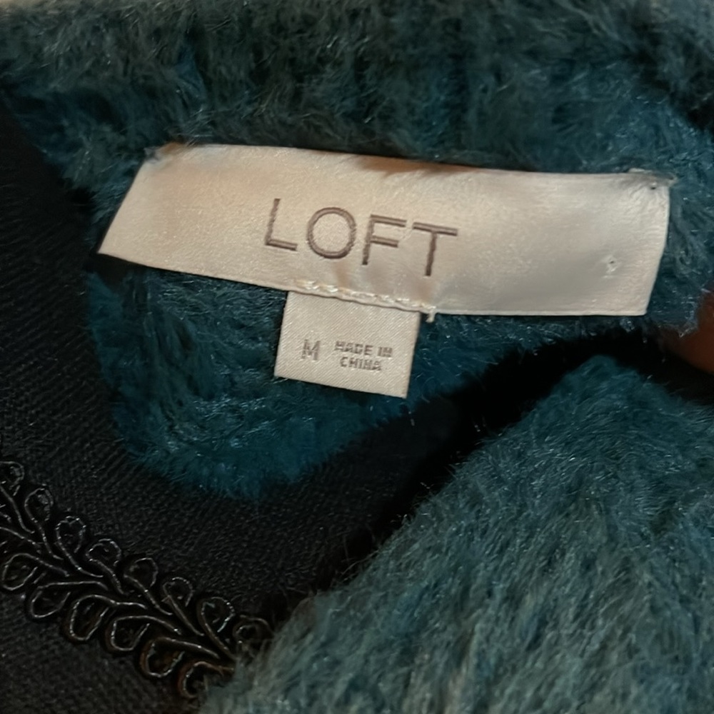 Loft sweater - Picture 3 of 3
